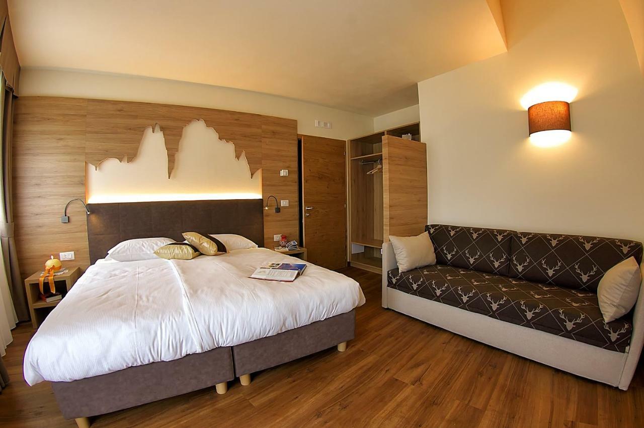 Botton D'Oro Delle Dolomiti Bed and Breakfast Vattaro Exteriör bild